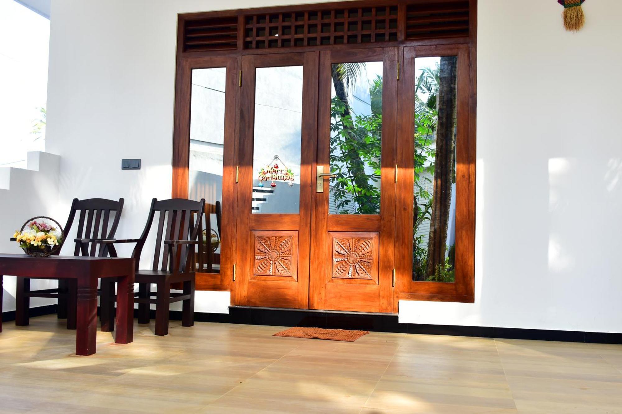 Aliya Aliya Hikkaduwa Hotel Exterior photo